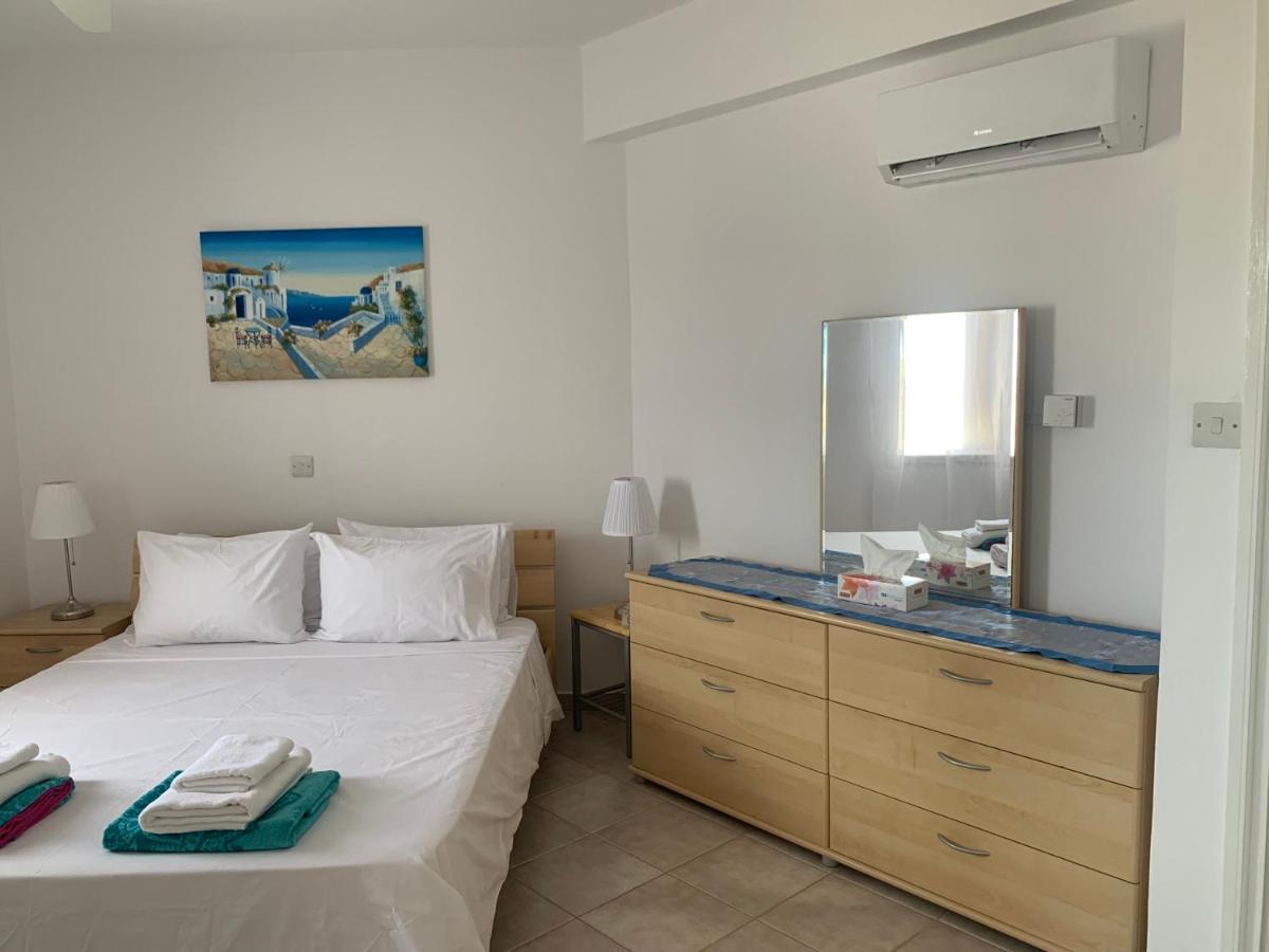 Kings Palace - Stylish, Modern 2 Bed With Sea Views Pafos Zewnętrze zdjęcie