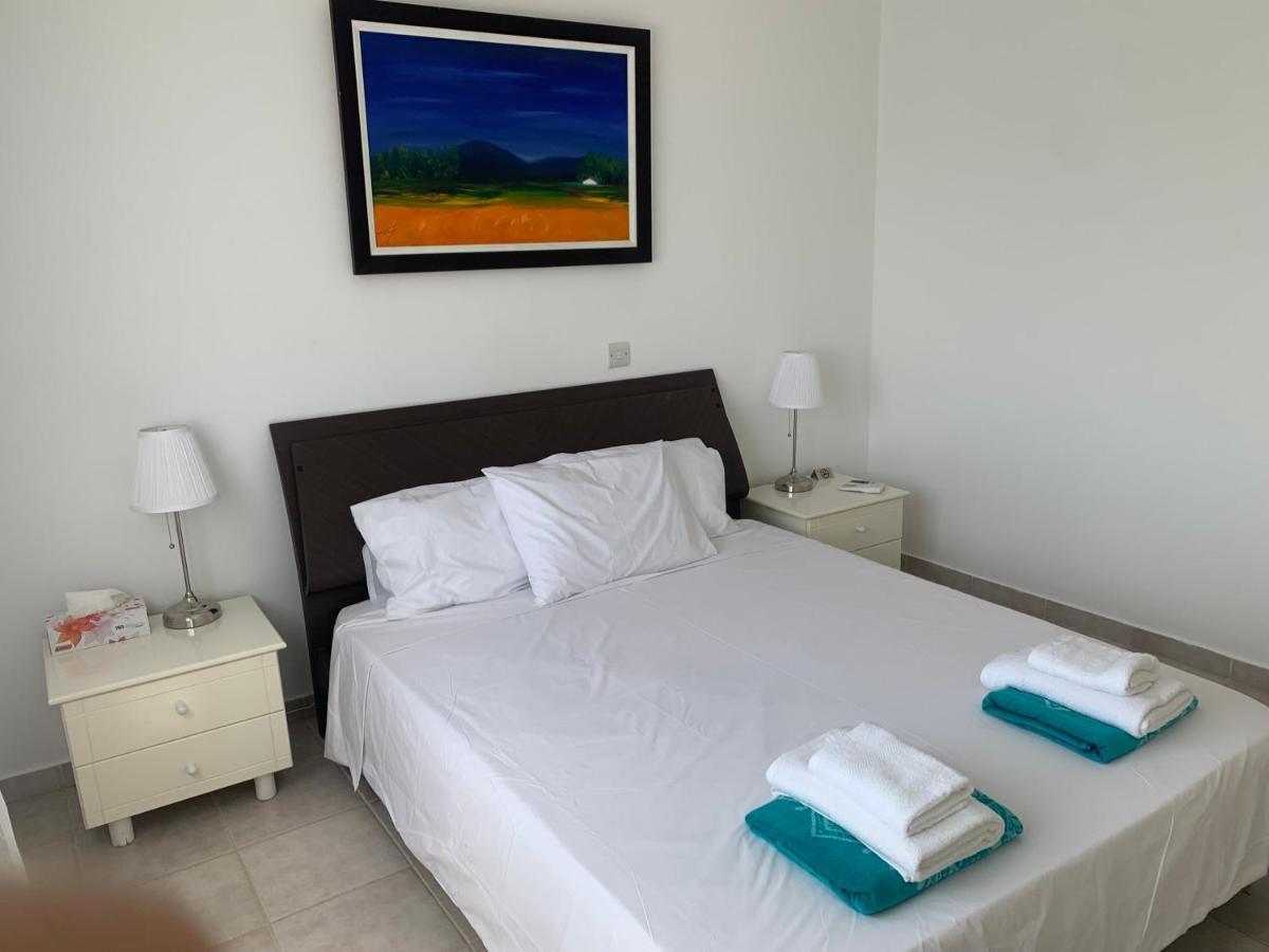 Kings Palace - Stylish, Modern 2 Bed With Sea Views Pafos Zewnętrze zdjęcie