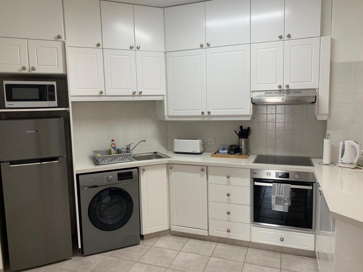 Kings Palace - Stylish, Modern 2 Bed With Sea Views Pafos Zewnętrze zdjęcie