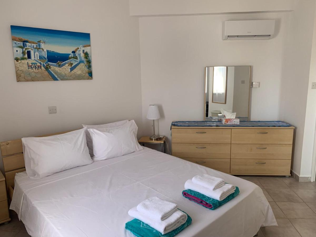 Kings Palace - Stylish, Modern 2 Bed With Sea Views Pafos Zewnętrze zdjęcie