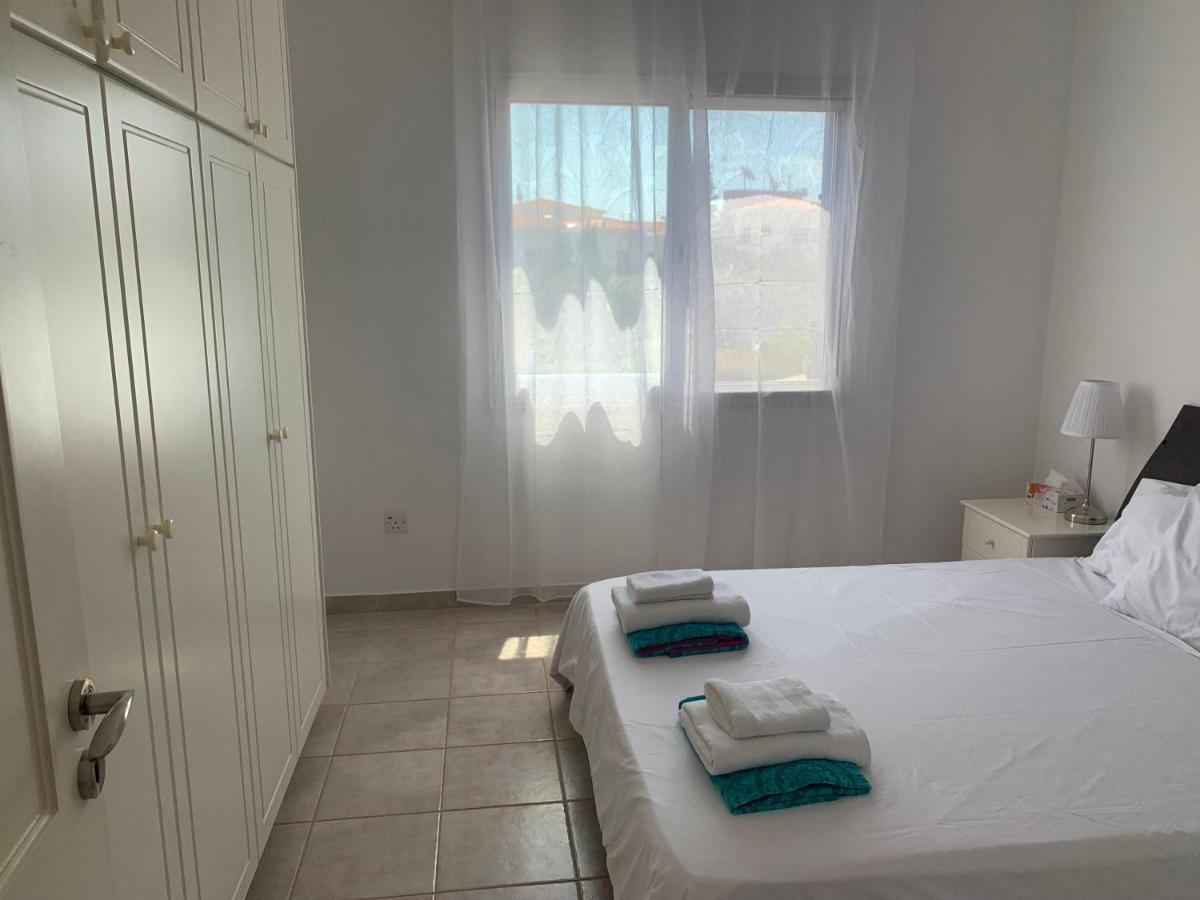 Kings Palace - Stylish, Modern 2 Bed With Sea Views Pafos Zewnętrze zdjęcie